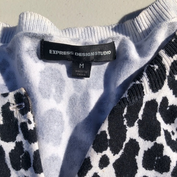 White leopard print cardigan - Picture 2 of 2